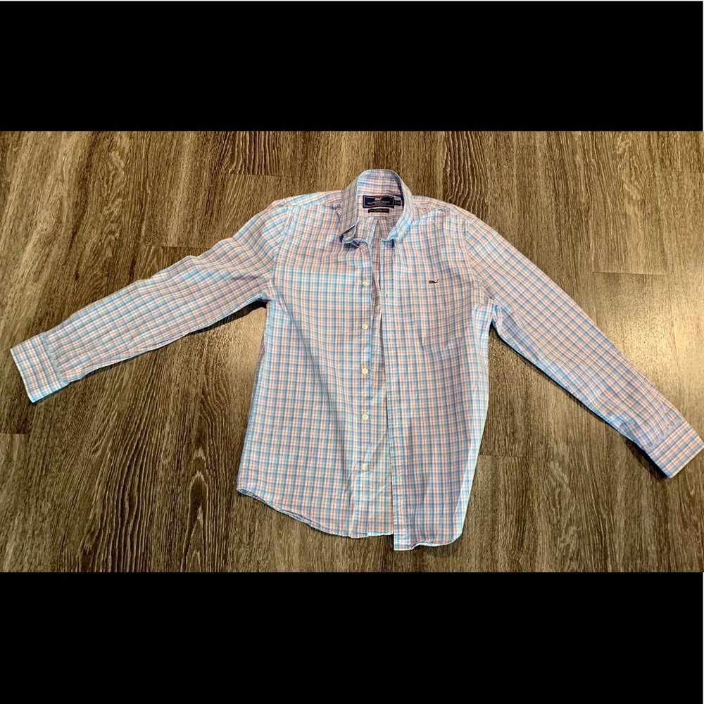 Vineyard Vines Button Down Shirt